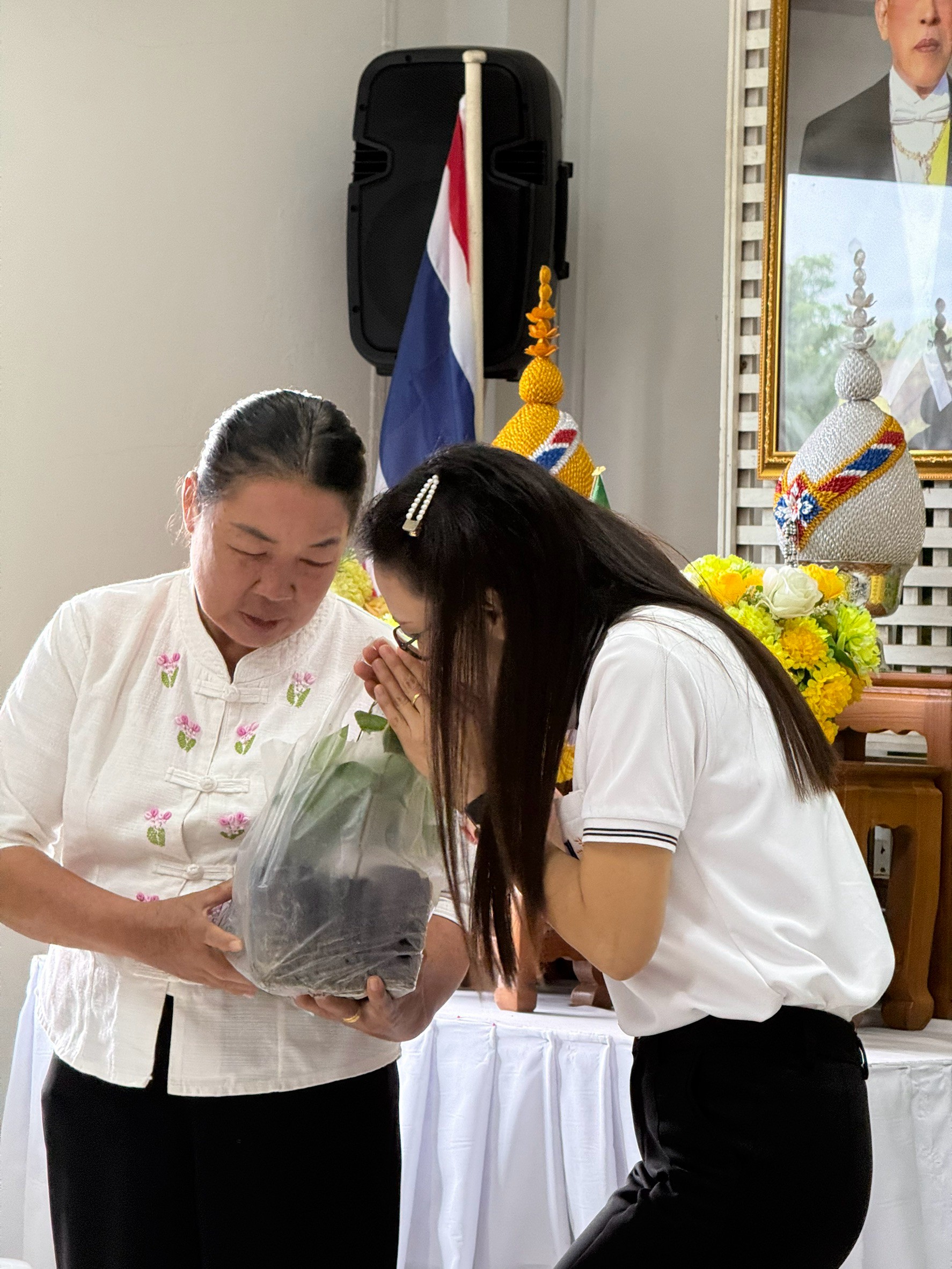 title - ส.ป.ก.แพร่ จัดโครงการ ปลูกเพื่อเปลี่ยน เปลี่ยนเพื่อยั่งยืน  เทิดไท้องค์ทศมราชา เพื่อเพิ่มพื้นที่สีเขียวในเขตปฏิรูปที่ดิน